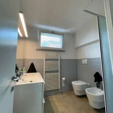 Appartamento Ampio Loft Su Due Livelli Con Giardino Milano