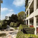 Διαμέρισμα Ampio Loft Su Due Livelli Con Giardino *